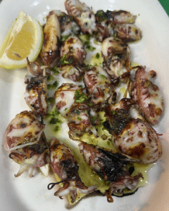 Chopitos a la plancha con ajo perejil y aceite de oliva